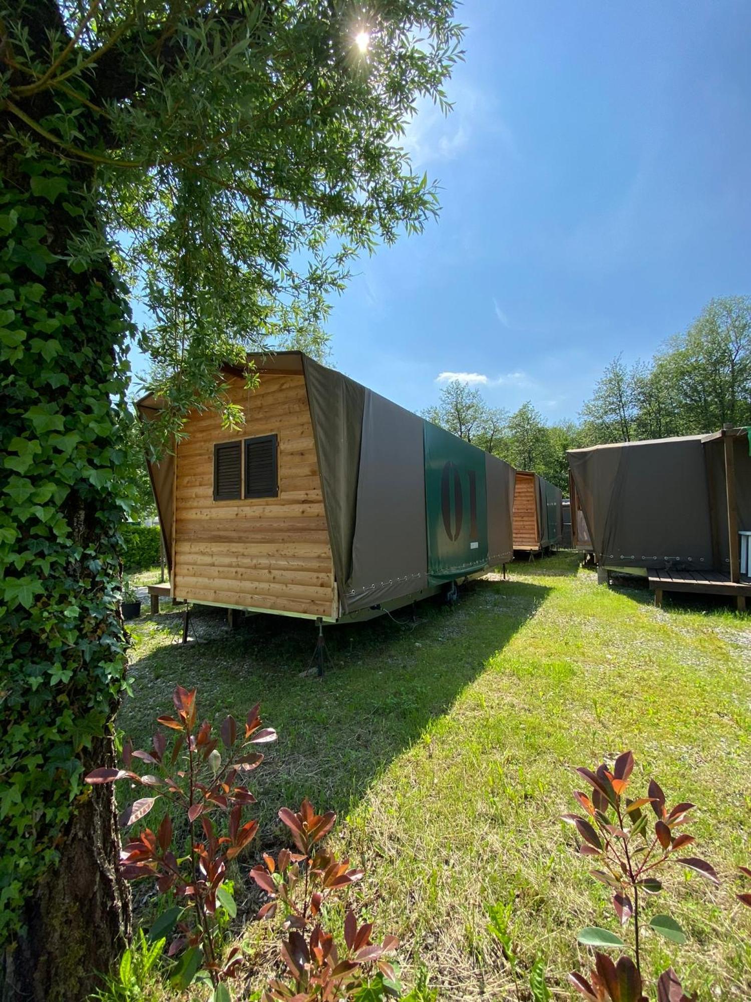 Camping Montorfano Eksteriør billede