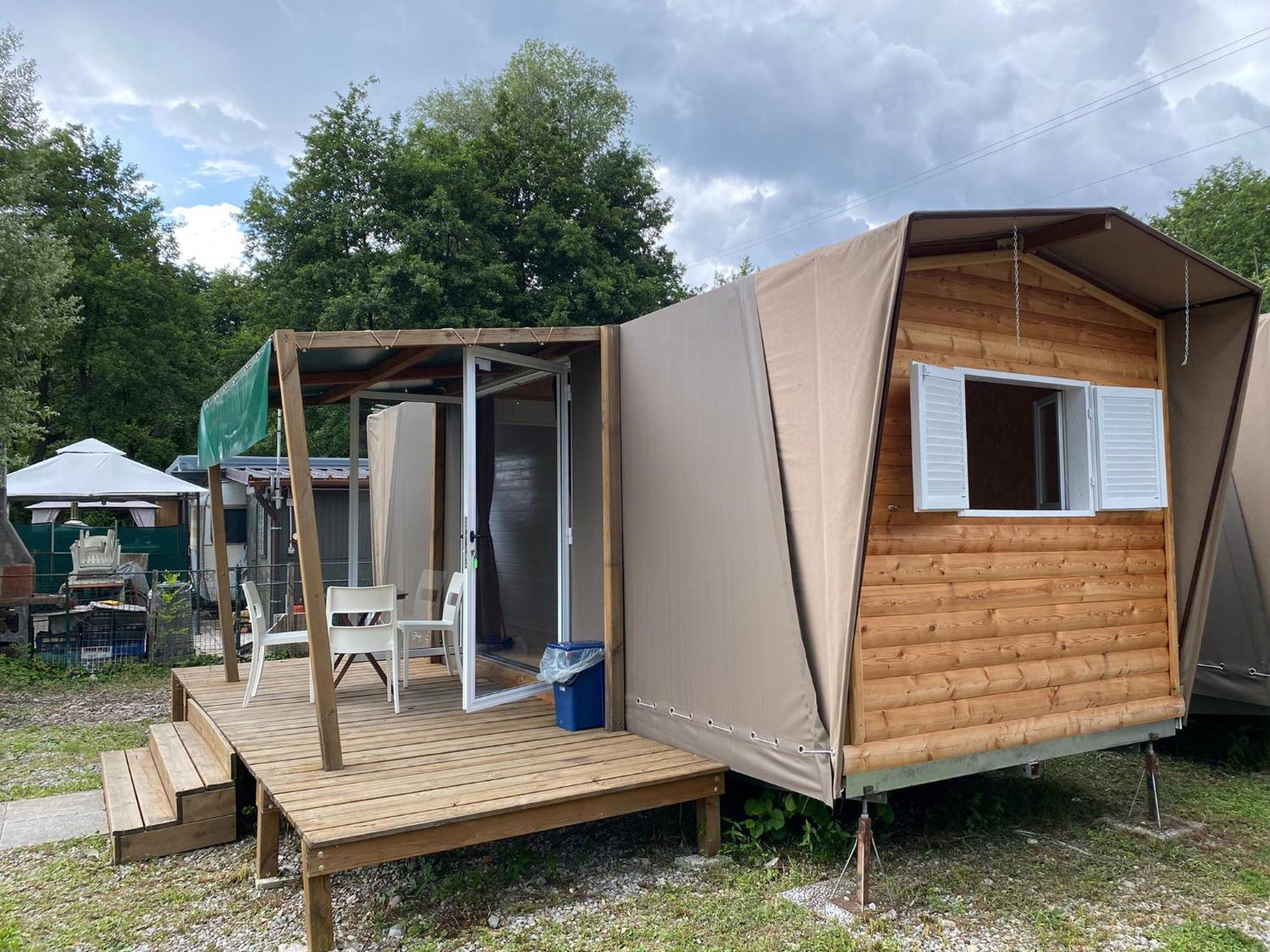 Camping Montorfano Eksteriør billede