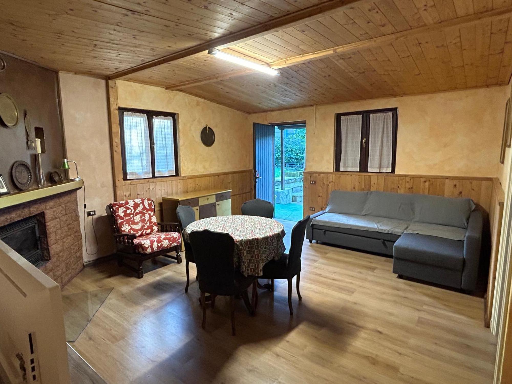 Camping Montorfano Eksteriør billede
