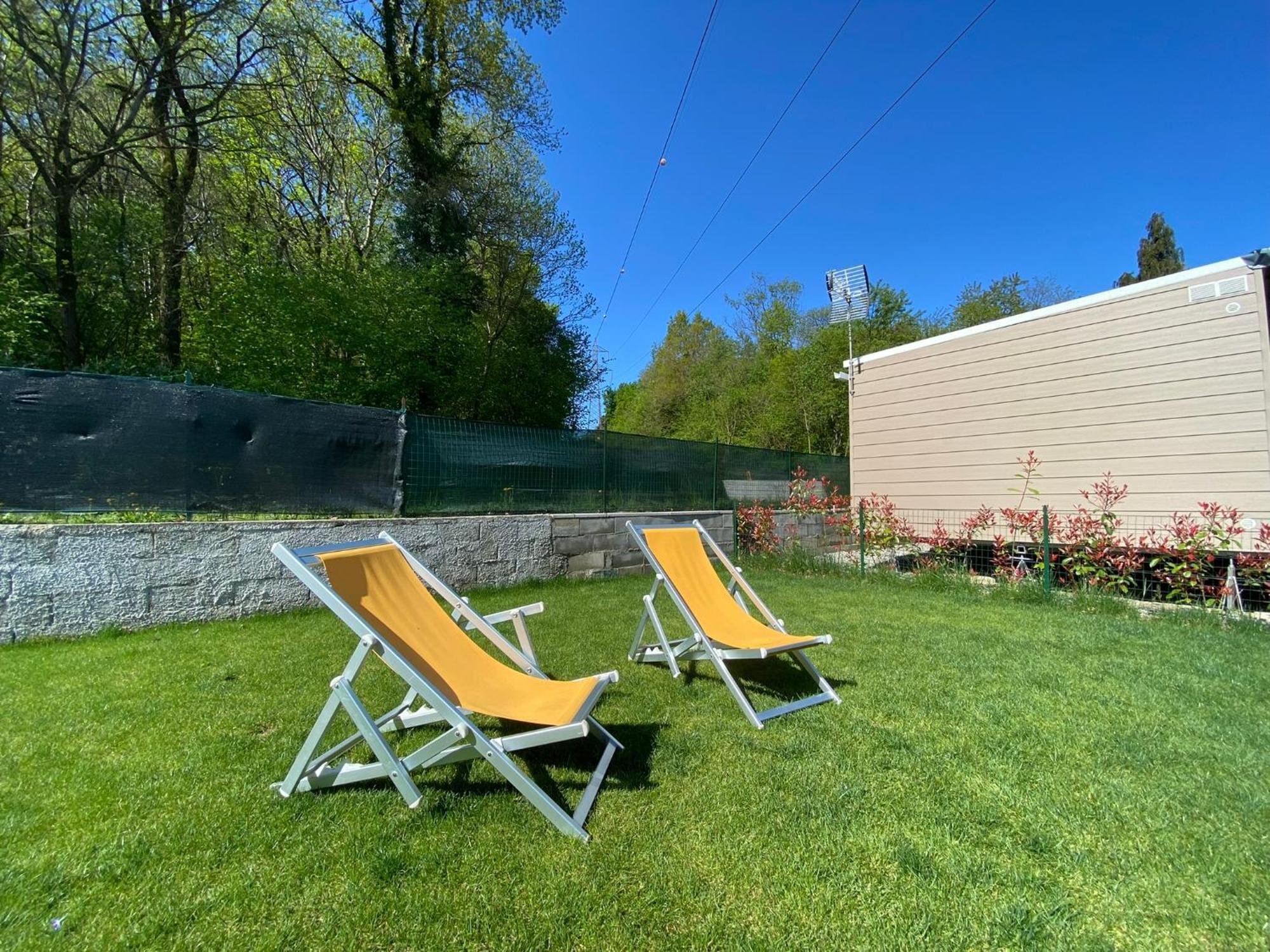 Camping Montorfano Eksteriør billede